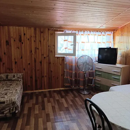 Konukevi комнаты с удобствами возле моря