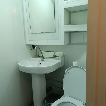 Гостевой дом комнаты с удобствами возле моря *